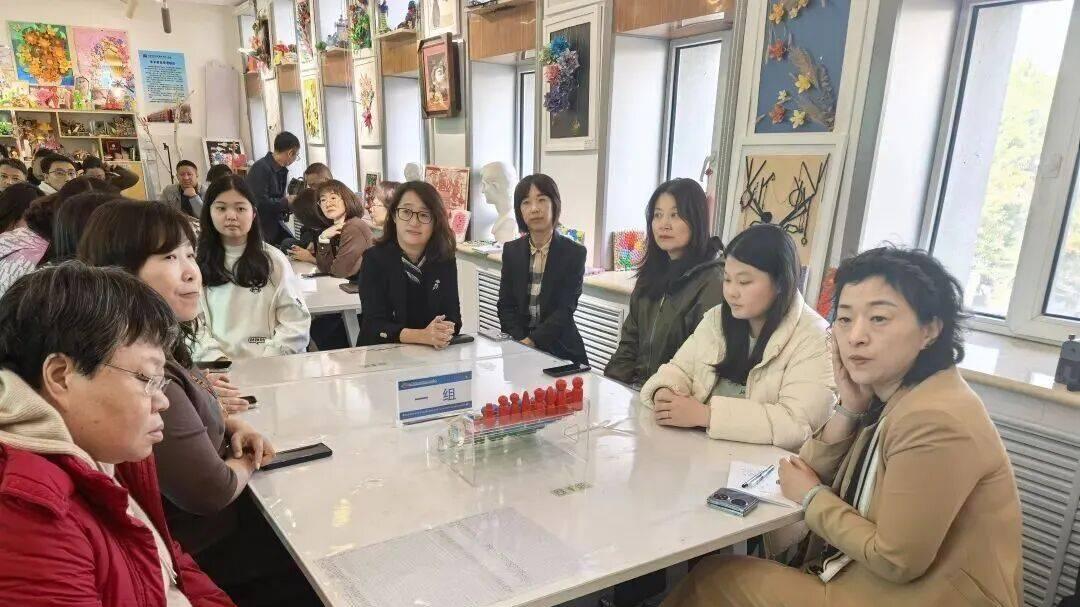 “木” 语寄情心世界 赋能减压共成长——解放教育集团班主任心理培训活动纪实