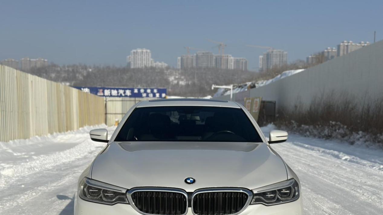 18万出头喜提宝马5系，8万公里准新车况，运动轿车也能家用！