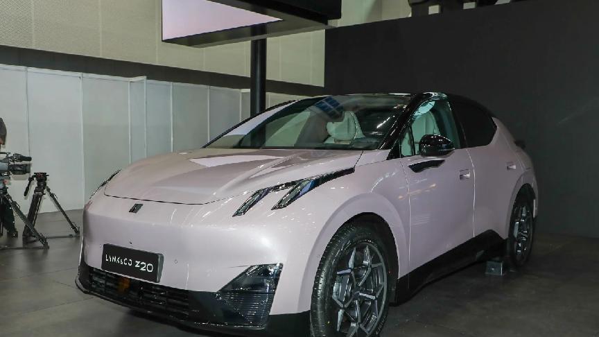 实拍领克Z20，颜值承袭极氪X，全球车型，国内外售价差10万