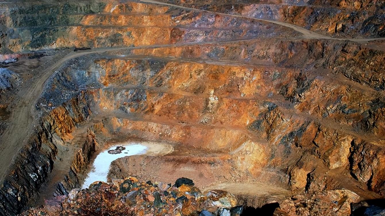 日本砸1350亿拉拢中亚 中俄被绕开？三大陷阱藏不住了？