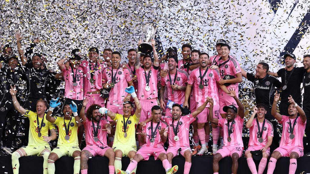 2年半收获第47冠，这是梅西和迈阿密的“一人一城”！