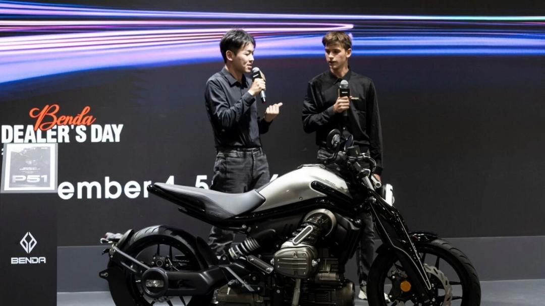 米兰车展丨奔达让国外车友大开眼界，混动、全地形、雪地全面开花