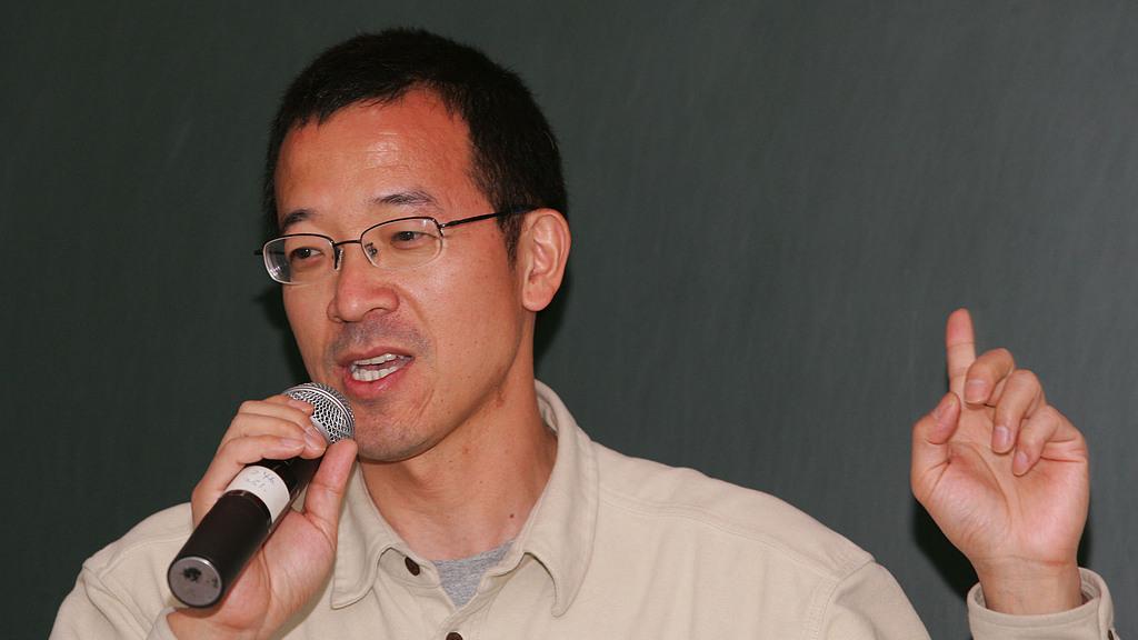 俞敏洪再次道歉，吃好老板的饭，砸好老板的锅只会让你加速失业