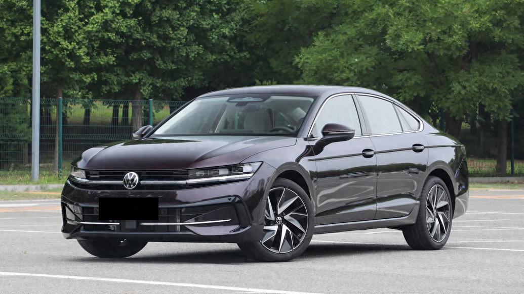 全新迈腾来袭，座椅按摩力度加强，舒适性明显提升