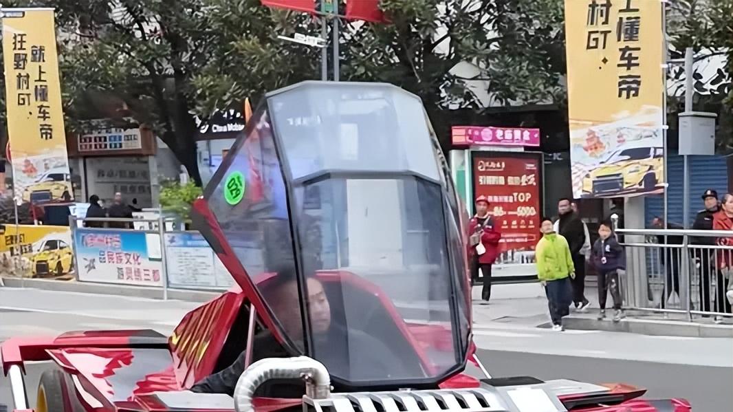 贵州村GT爆火：街道漂移、合法飙车？