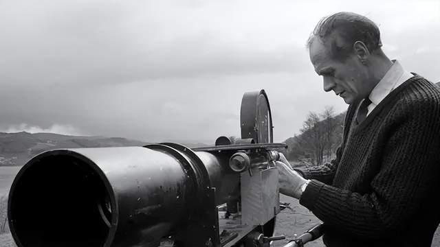 用来拍摄尼斯湖水怪的摄影机被意外发现