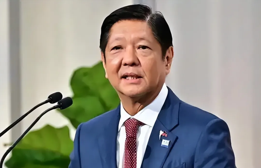 马科斯没想到，老杜早有安排，27万菲军警收信号