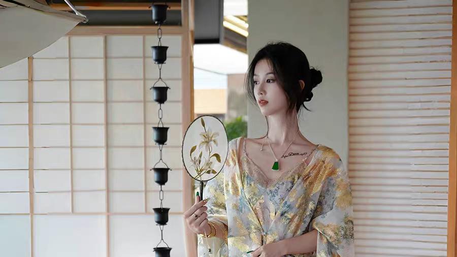 澄渔高定【琅月金樽】新中式缂金纱琅彩金篁刺绣吊带裙外套套装