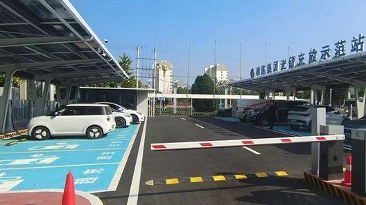 雄县县域充换电补短板设施目前27个场站全部上线运营