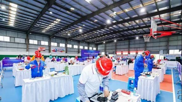 技耀经开展风采 建功园区向未来——昆明经开区总工会举办2025年电工技能竞赛
