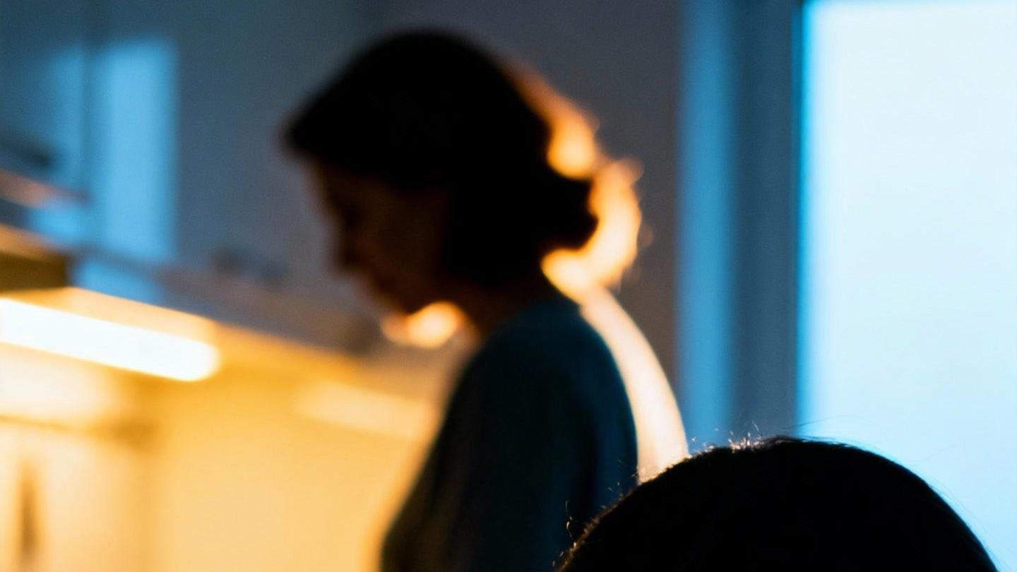 我们都在妈妈那场“突如其来的脾气”里，读懂了她的后半生。