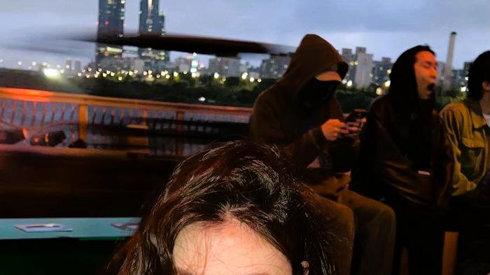 AI造谣？易梦玲晒报告实锤，海边亲密视频是合成