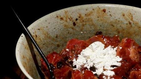 豆豉排骨蒸饭的家常做法，软烂入味，步骤简单，大人孩子都爱吃