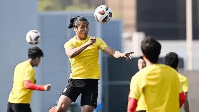 张玉宁亲自确认！国足传来好消息，恭喜伊万，球迷这回可以安心了