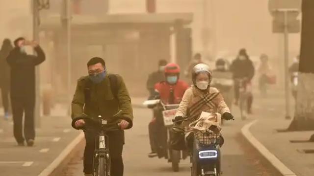 美国环保专家：沙漠种树弊大于利，中国不懂危害还自称环保大国