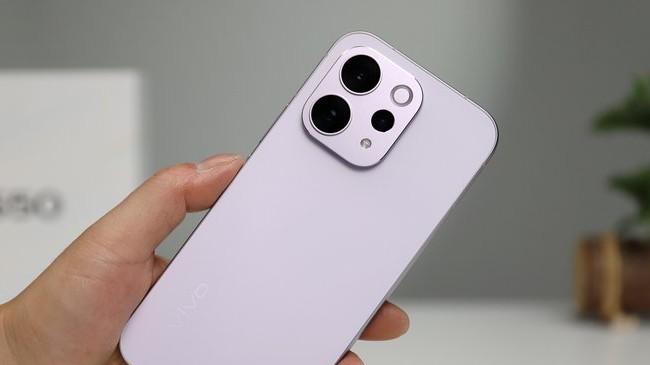 vivo S50外观图赏：来自Super S的告白，我的绝美本命机