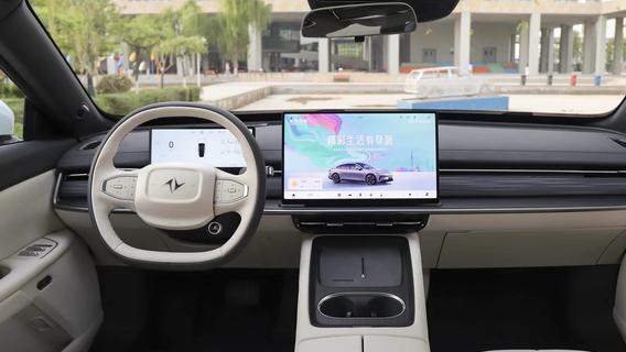 试驾过日产N7，再开东风奕派eπ007，终于明白日产与国产的差距