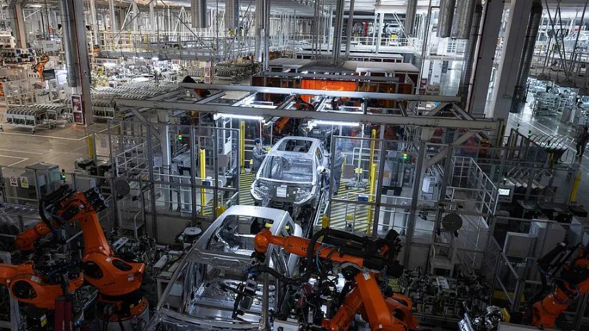 2025 中国企业出海从 "走出去" 到 "走进去" 的全球化路径