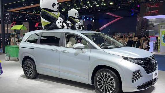 五款MPV销量大幅下滑，跌破1000台大关，奔驰仅售748辆