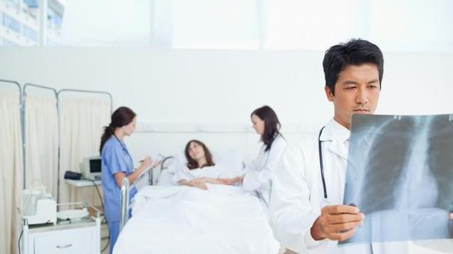 大S离世背后：前夫汪小菲勇敢担责，现任具俊晔神秘失联