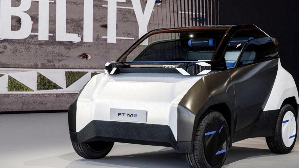 丰田造的电动“老头乐”，时速最高45，不用驾照也能开