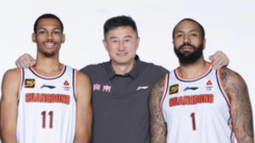 广东男篮紧急换外援！吉伦沃特退出，杜锋怎么说？
