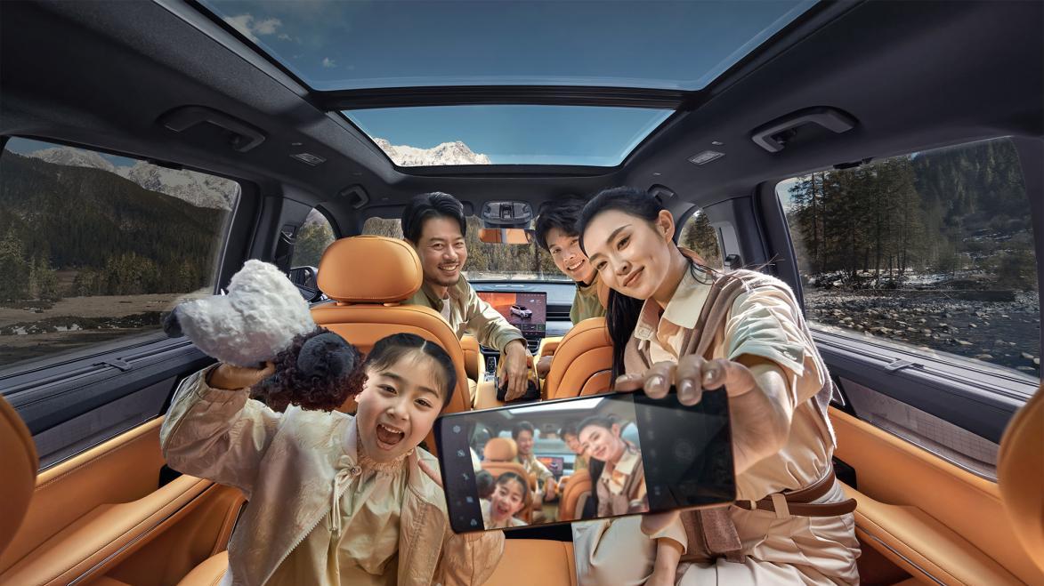 谁能拓展中大型插混SUV新想象？领克09EM-P大五座上市给出答案