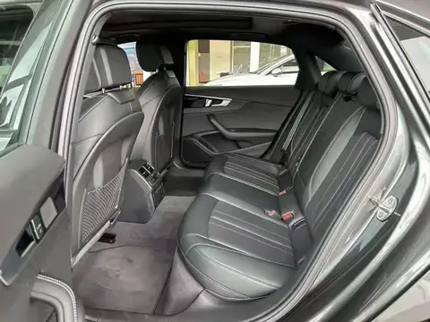 谁说大众CC只懂耍帅？实测座椅通风/拨杆变道，家用场景藏着贴心