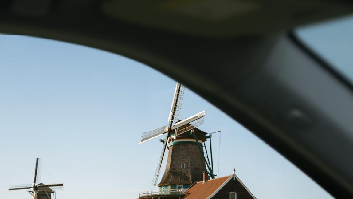 安全、动力、操控全面升级，领克01八年验证全球车硬核实力