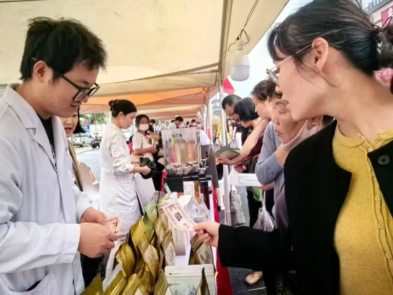 安徽阜南：惠民文旅嘉年华释放县域消费新活力