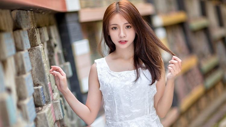 男人极度想念一个女人，才会有的几种表现