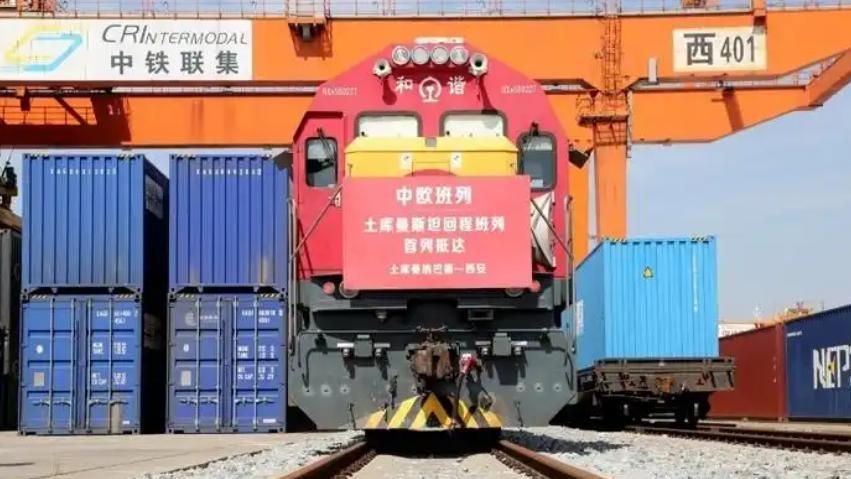 美国一觉醒来天塌了，中国用阳谋让他们在中东无路可走