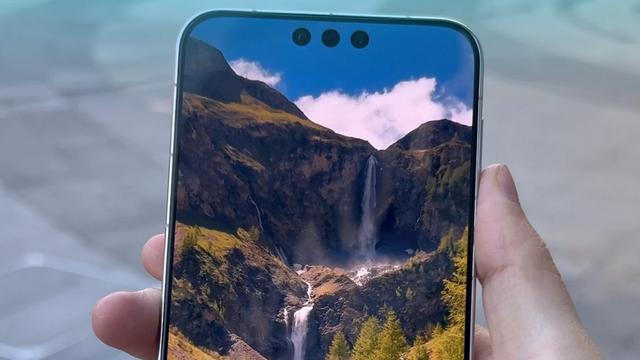 双旦购机新思路！华为Mate 80系列既是旗舰机，也是户外“好搭子”