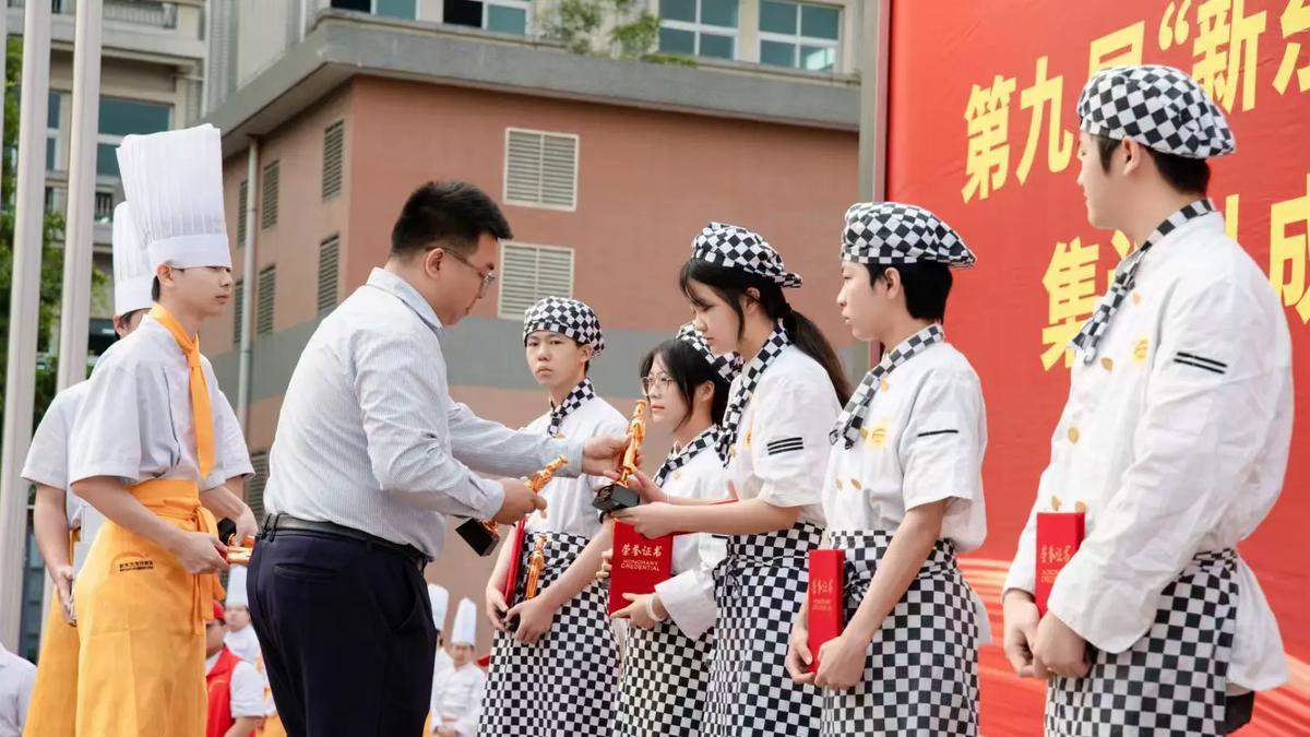 高中读不下去可转职校！西安新东方：另一条成才路同样精彩