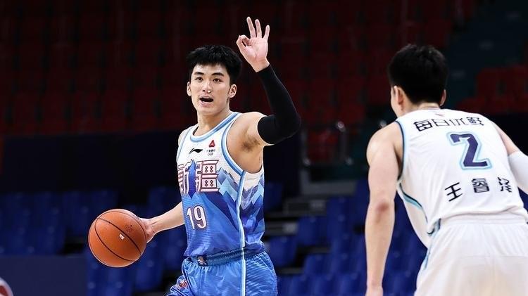 山东男篮稳居联盟第三，这下无话可说了吧！