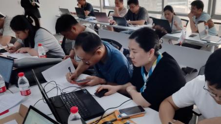 想考二建但学历不够？中级职称和二级建造师报考条件学历要求