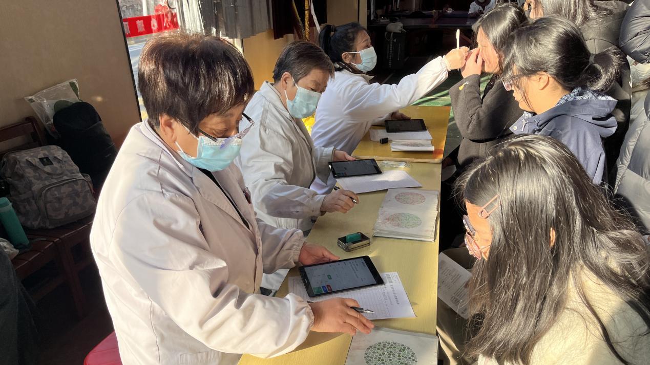 南昌向远轨道技术学校圆满完成2025年全校学生健康体检工作