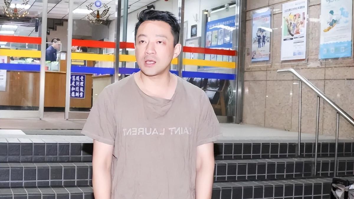 多年后，再看曾经风光无限的“京城四少”，才明白好妻子有多重要！