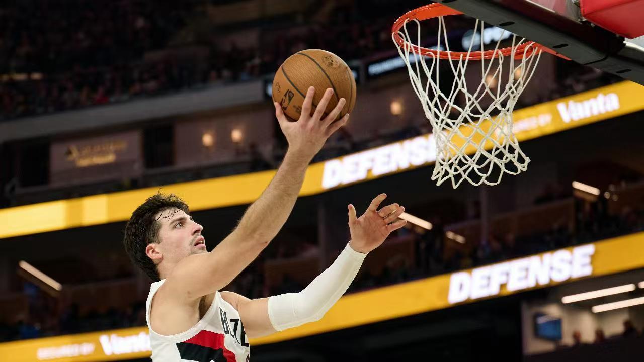 开拓者23分输灰熊！一战看清四个事实：杨瀚森4分5板，问题明显