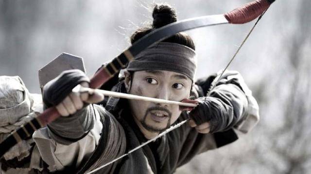 拉弓放箭谁不会？古代：没三年和一万块真不行