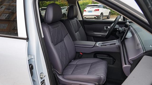 2026款零跑C16正式上市, 售价区间为15.18-18.18万元