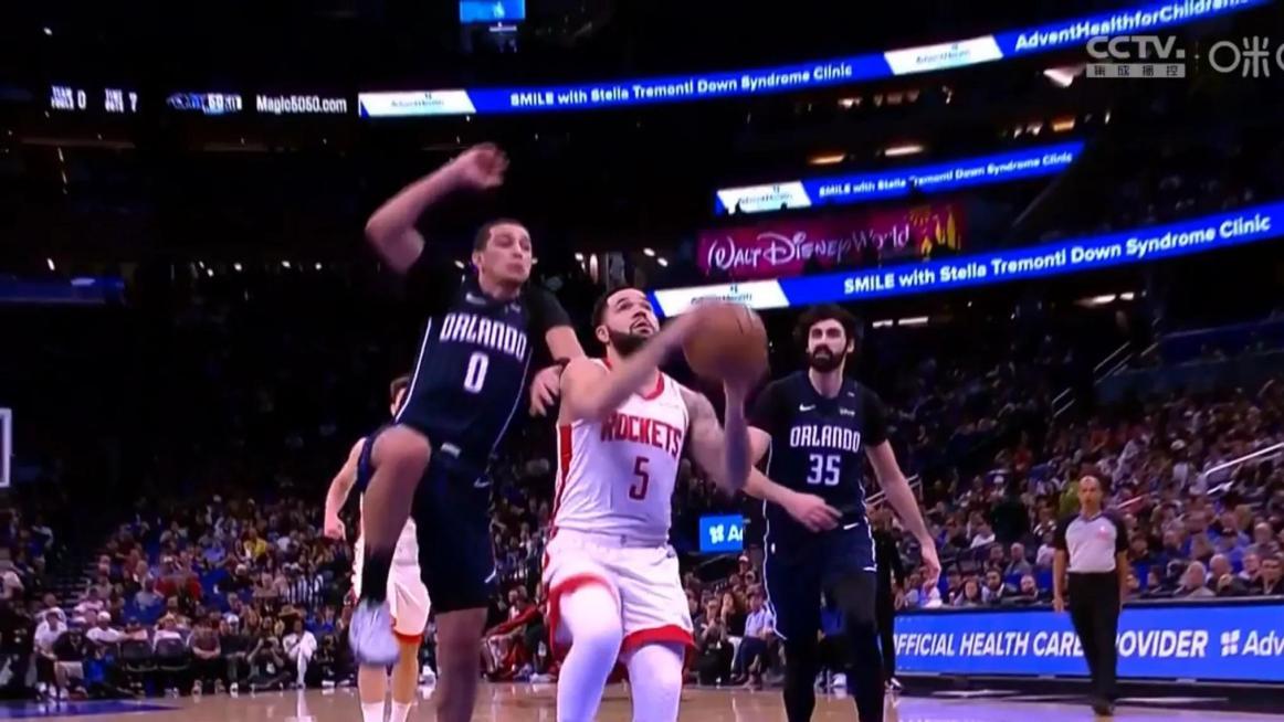 NBA魔术队108-116送火箭队八连胜，班凯罗31分，申京22分12篮板