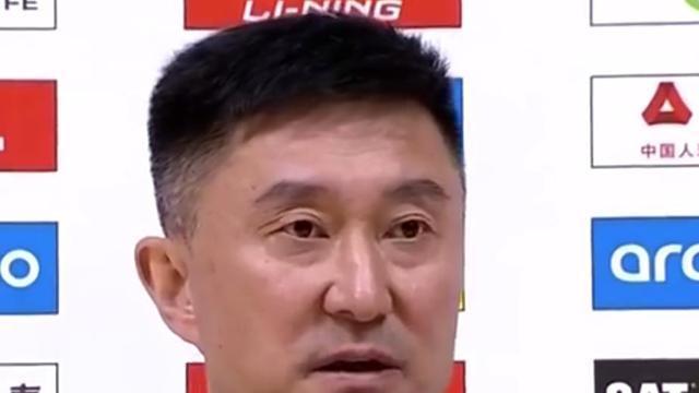 广东逆转青岛，各界媒体专家盛赞徐昕，杜锋多给年轻人机会吧