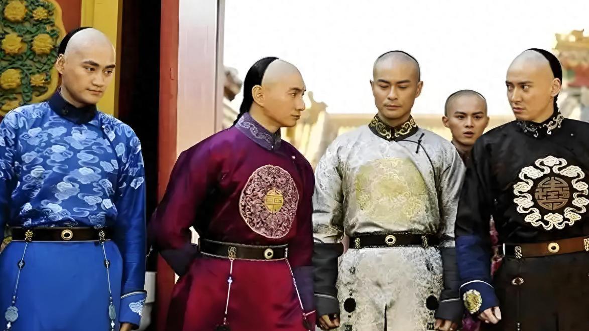 九子夺嫡生死局：不争皇位即坠深渊？解密康熙朝宗室生存法则