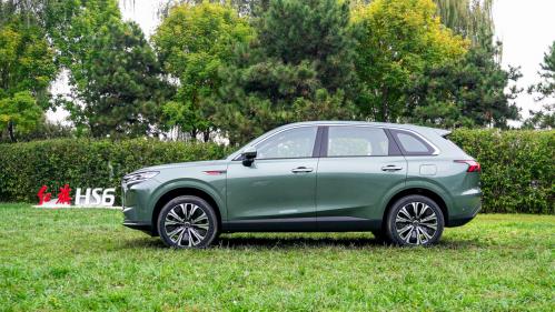 东方美学+全场景性能！适合家用的智驾SUV推荐红旗HS6 PHEV