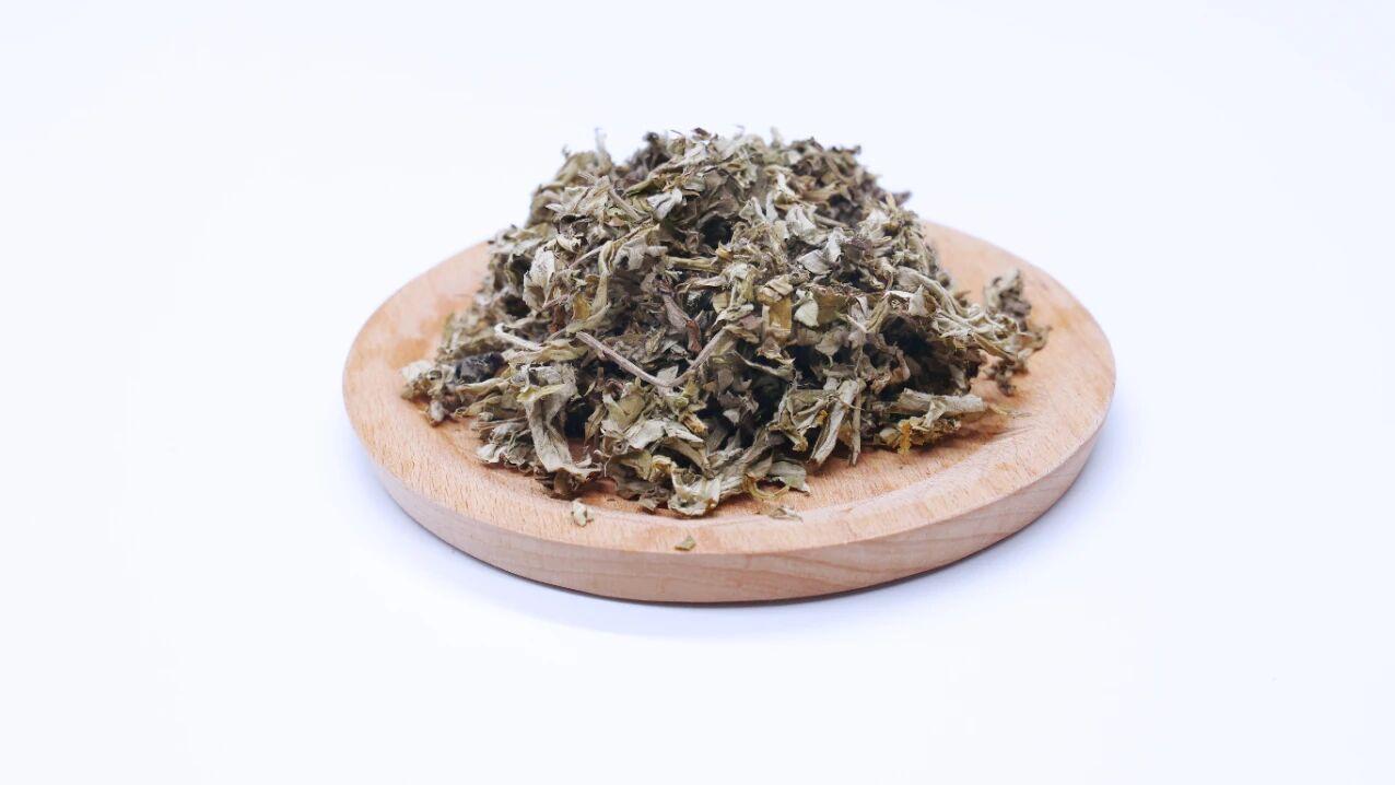 用艾叶煮鸡蛋，每天坚持吃一个，4个好处受用不尽，女性要多吃