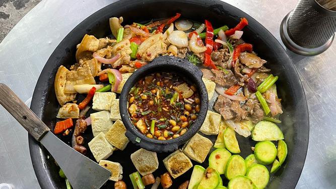 贵阳烙锅美食全解析（2025年综合版）
