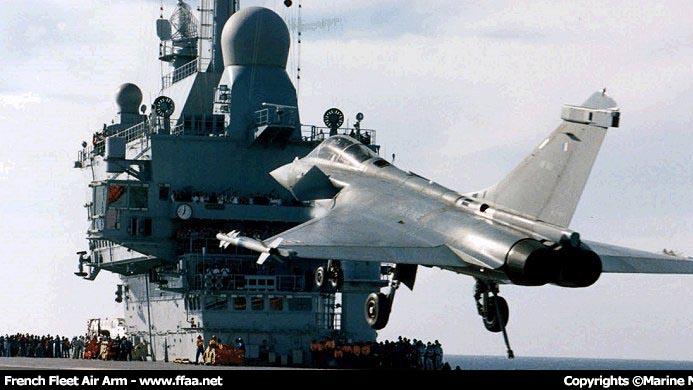 架空：8炉4机14万马力，C-13-3弹射常规动力，协同戴高乐的黎塞留
