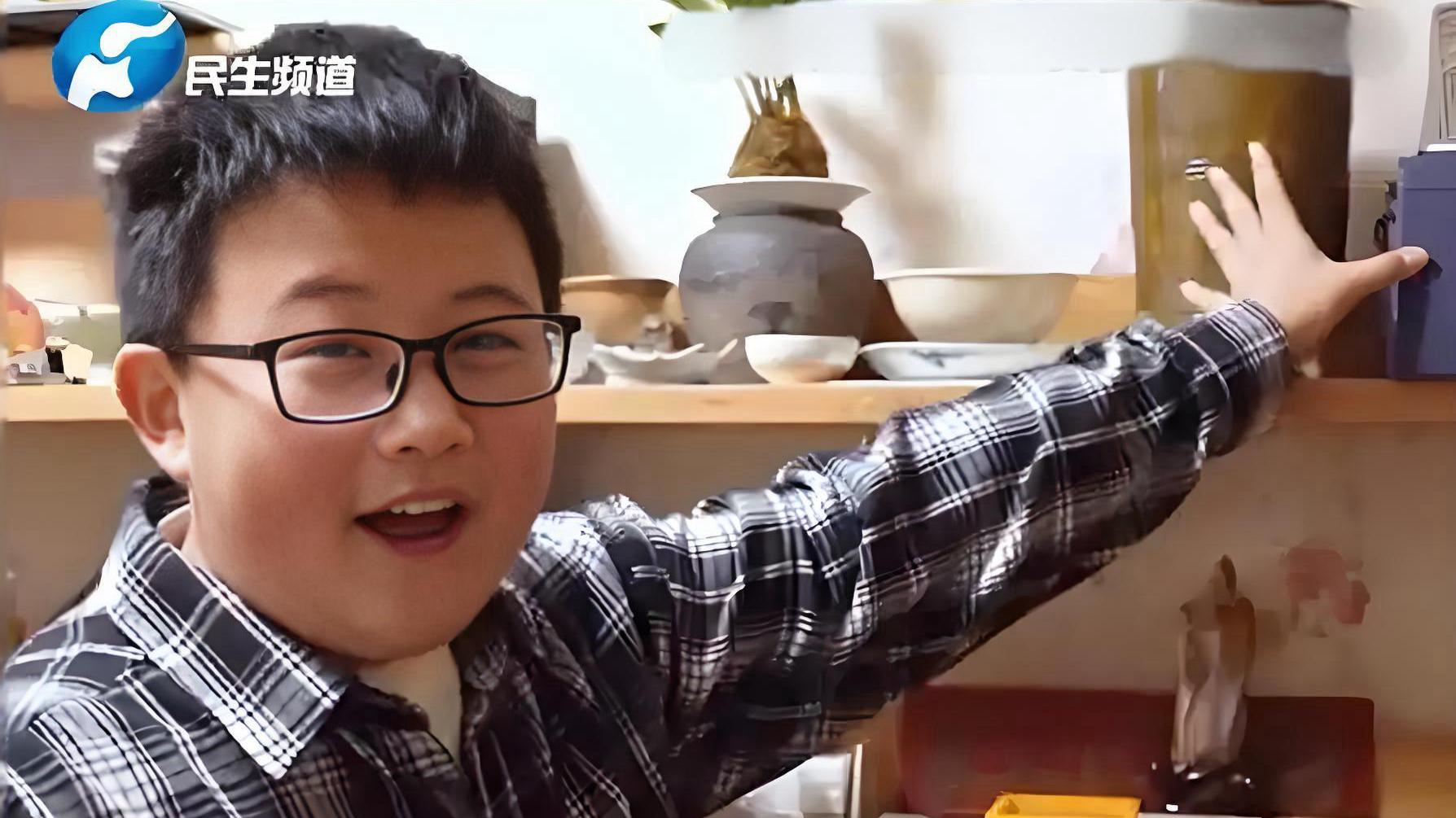 强烈建议纳入中考加分！这个初中生爆改卧室成博物馆，让学霸脸红