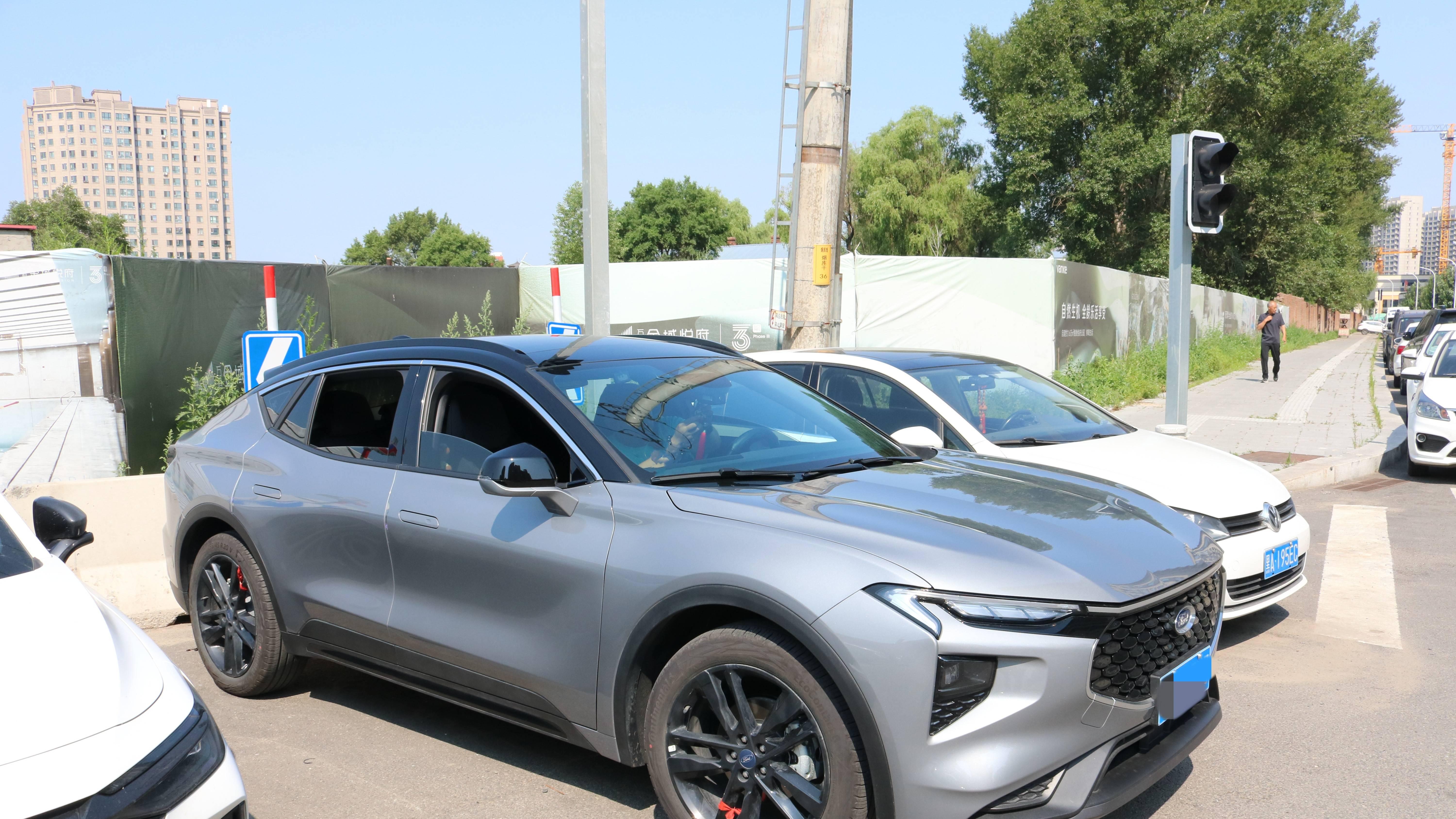 费油只是过去式，大马力混动又快又省